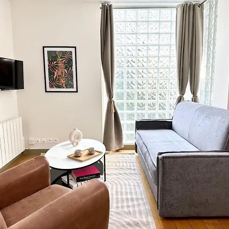 1575c Family La Apartment Paris