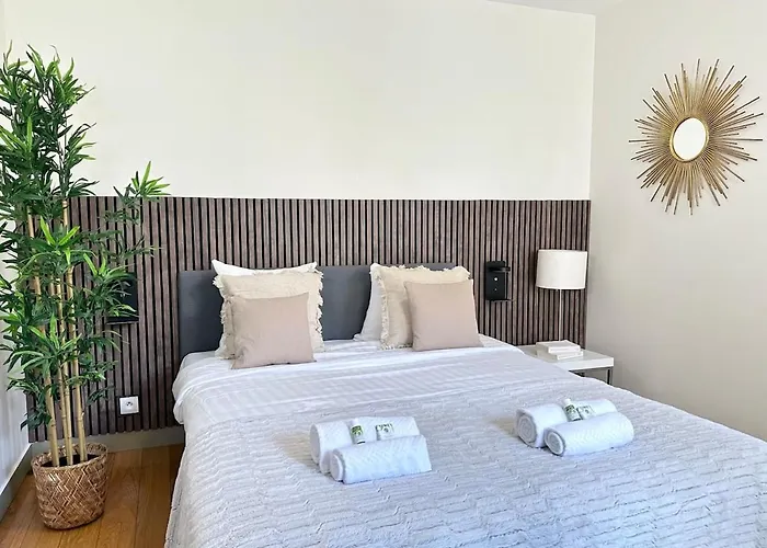 1575c Family La Apartment Paris